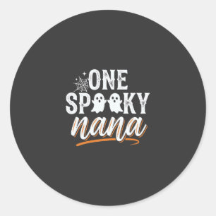 En läskig Nanas Halloween-spökdesign Runt Klistermärke