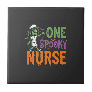 En läskig sjuksköterska Halloween-design (2)_1 Kakelplatta