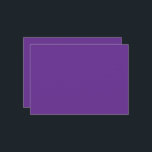 en lila bakgrund med spara datumet<br><div class="desc">Utformningen är en stor blå kvadrat,  som verkar vara en ljus och tydlig himmel. Färg i himmel är en djup blå skugga,  ge och levande.</div>