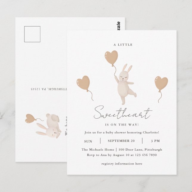 En liten älskling är på väg mot babyskor vykort (Fram/baksida)