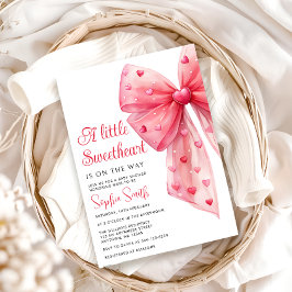 En liten älskling är på Way Bow Baby Shower Inbjudningar