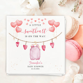 En liten älskling | Baby Shower på Alla hjärtans d Pappersservett