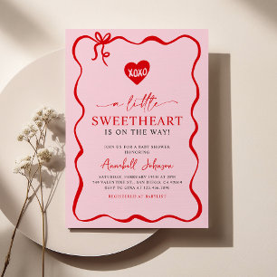 En liten älskling Valentines babyskor Inbjudningar
