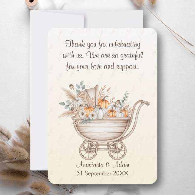 En liten babystövel för Pumpkin Boho Tack Kort (A Little Pumpkin Is On The Way Baby Shower Thank You Card with rustic baby carriage)