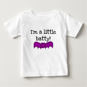 En liten batty Halloween T-shirts och presenter