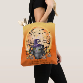 EN LITEN BLACK CAT GÅR MED ALLT HALLOWEN TYGKASSE