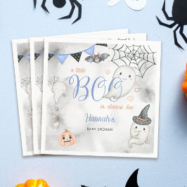 En liten boo är nästan en riktig pojkvän. pappersservett