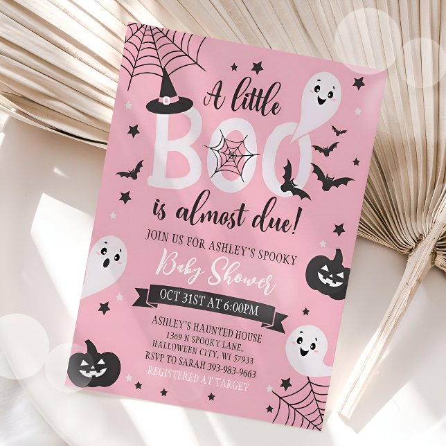 En liten boo är nästan på väg till Halloween Baby  Inbjudningar (Skapare uppladdad)