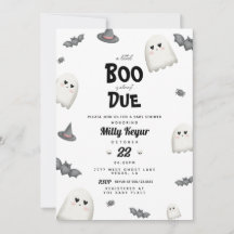 En liten boo är nästan på väg till Halloween Baby