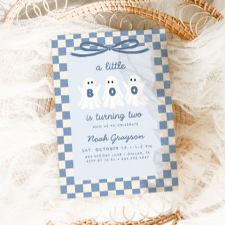 En liten Boo fyller två Blå Pojkar 2-årsdag Inbjudningar
