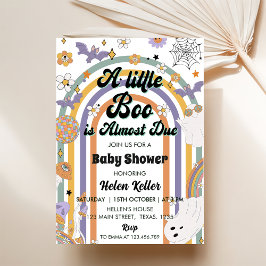 En liten Boo Groovy Rainbow Halloween Baby Shower Inbjudningar