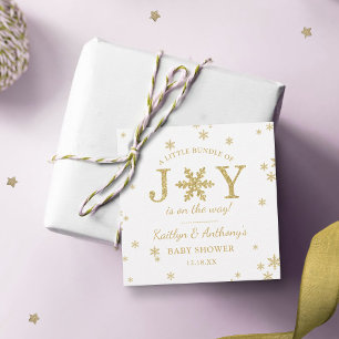 En liten bunt av joy-julstötfångare gåvor etiketter