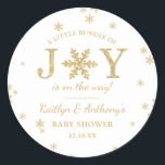 En liten bunt av joy-julstötfångare runt klistermärke<br><div class="desc">Fira i stil med trendigets babybollar. Utformningen är enkel att anpassa med din egen formulering och din familj och dina vänner blir glada när de ser dessa fantastiska klistermärken.</div>