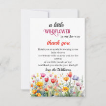 En liten bytt blomma i flicka