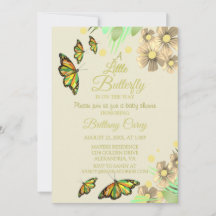 En liten fjäril är på väg mot Blommigt Baby vete