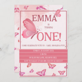 En liten fjäril fyller ett inbjudan