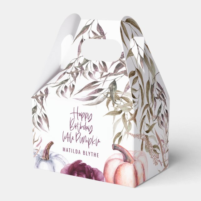 En liten födelsedagsfest för pumpfall i blommigten presentaskar (Framsidan Sidan)