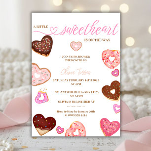 En liten gullvalentinskur ger babydusch inbjudningar