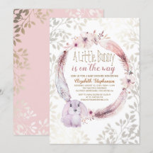 En liten kanin är på väg Baby Shower