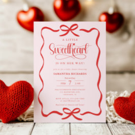 En liten kärleksfull Valentines tjej baby shower Inbjudningar