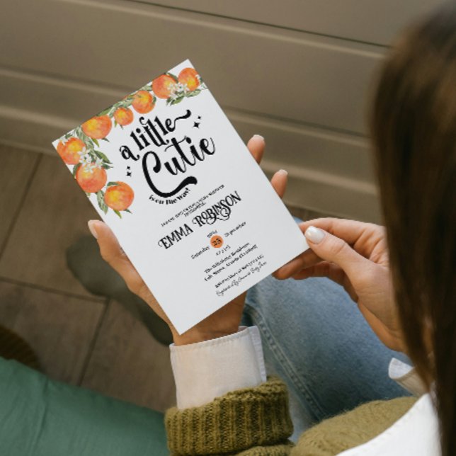 En liten kutik är på väg att Orange babyskor Inbjudningar (A Little Cutie Is on The Way Oranges Baby Shower invite summer citrus lemon theme fresh for her mum)