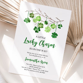 En liten lyckosam charm baby shower inbjudningar