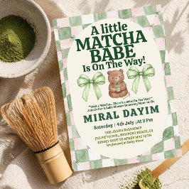 En liten matcha-bebis söt björn matcha-barnvask inbjudningar