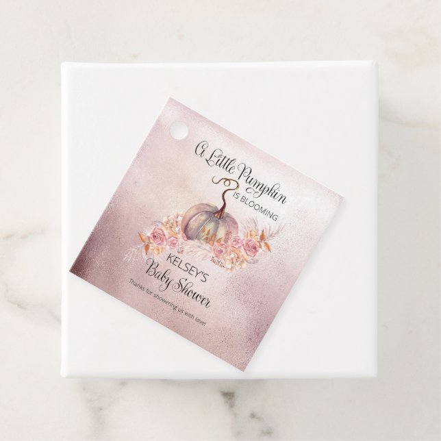 En liten pipa blåser Rosa Babyskåda Gåvor Etiketter (På plats)