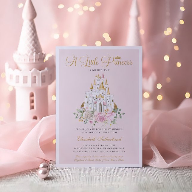En liten prinsessa är på hennes sätt att visa sin  inbjudningar (A Little Princess is on Her Way - Girl Baby Shower Invitation)