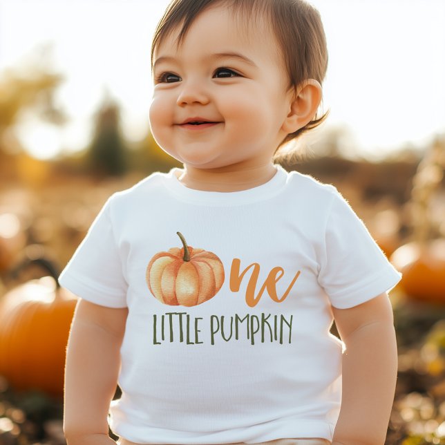 En liten pumpa baby:s 1-årsdag t shirt (Skapare uppladdad)
