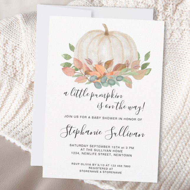 En liten Pumpkin är på väg att visa sig vara babys Inbjudningar (Skapare uppladdad)