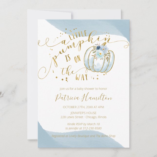 En liten Pumpkin är på vägen till pojkbabyskor Inbjudningar (Framsida)