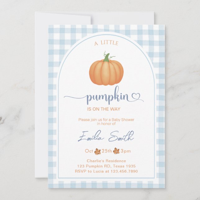 En liten pumpkin Blue Gingham Autumn Shower Inbjudningar (Framsida)