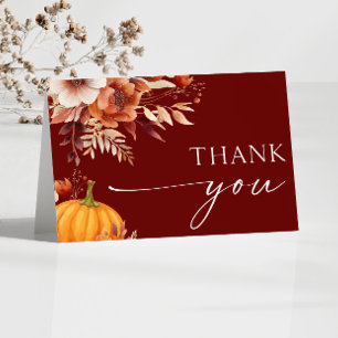 En liten Pumpkin Rusty Burgundy Blommigt Baby Show Tack Kort