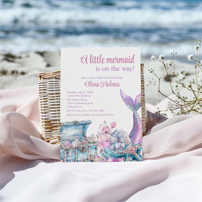 "En liten Sjöjungfru är på väg" Babyskor Inbjudningar ("A Little Mermaid is On The Way" Baby Shower Invitation on a sunny beach.)