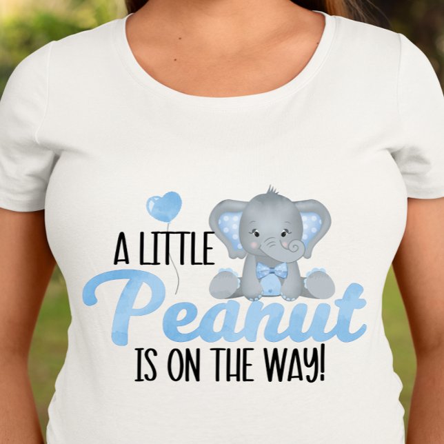 En liten skjorta för peanut Baby Shower T-shirt (Skapare uppladdad)
