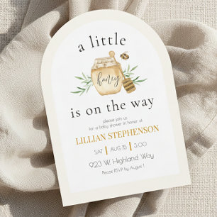 En liten smula honung är på väg Bee Babyfirande Inbjudningar