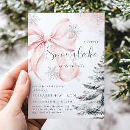 En liten snöflummel är på Way Girl Baby Shower Inbjudningar