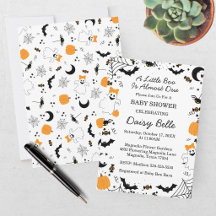 En liten spökis är snart på väg Orange flicka baby