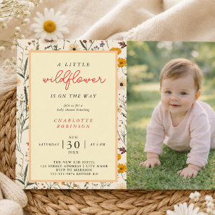 En liten vildblomma flicka baby shower inbjudningar