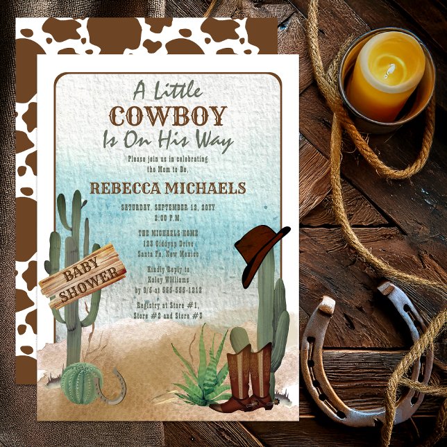 En liten Western pojkvän, babyskabinbjudan Inbjudningar (Rustic Western "A Little Cowboy Is On His Way" Boy Baby Shower Invitation)