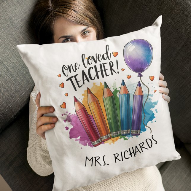 En Loved Teacher Personlig Tack Gift Kudde (One Loved Teacher Personalised Thank You Gift Throw Pillow)