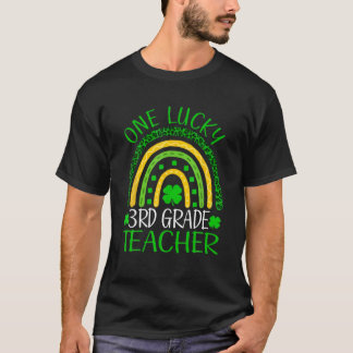 En Lucky 3Rd Klass Teacher St patrick's day Rainb T Shirt