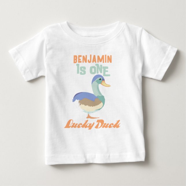 En Lucky Anka First Birthday Pastel T Shirt (Framsida)