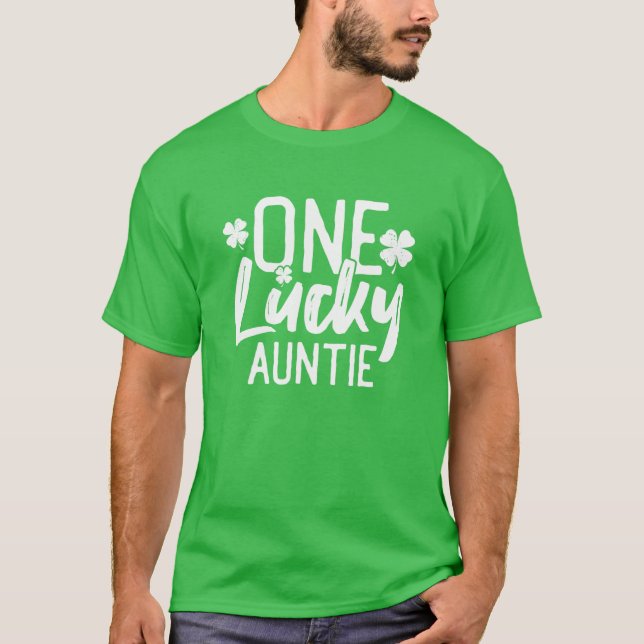 En Lucky Auntie St. Patrick Day Matching Pajama T Shirt (Framsida)