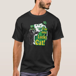 En 🍀 Lucky Beer Drinking Irish Cat T-shirt