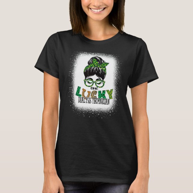 En Lucky Dialystekniker, bleached St Patricks T Shirt (Framsida)