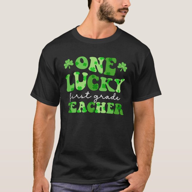 En Lucky First Klass Lacher Retro St Patrick s D T Shirt (Framsida)