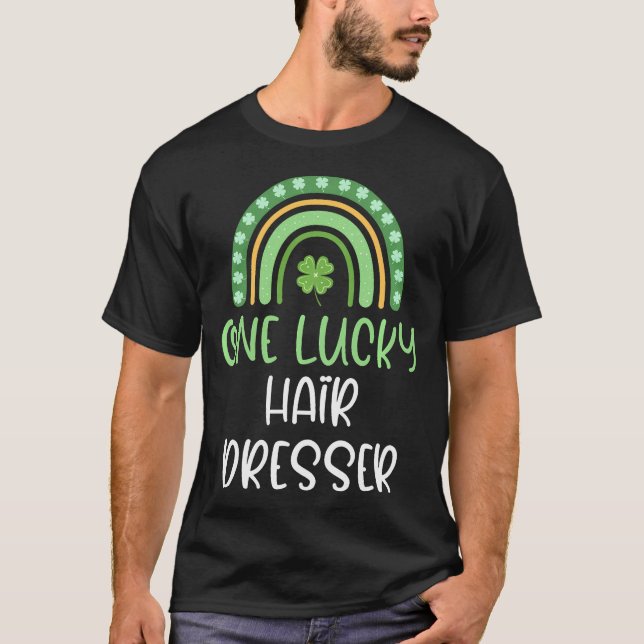 En Lucky Frisör St Patrick's Day Regnbåge Frisörsk T Shirt (Framsida)