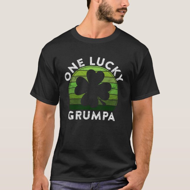 En Lucky Grumpa Shamrock Sunset Irish St Patrick T Shirt (Framsida)